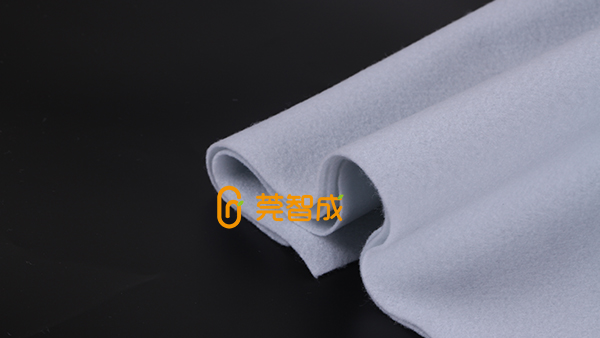 聚酯針刺無(wú)紡布-不掉毛，外表光滑
